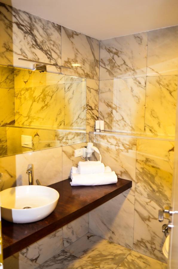 Hotel Cami Дебар Экстерьер фото